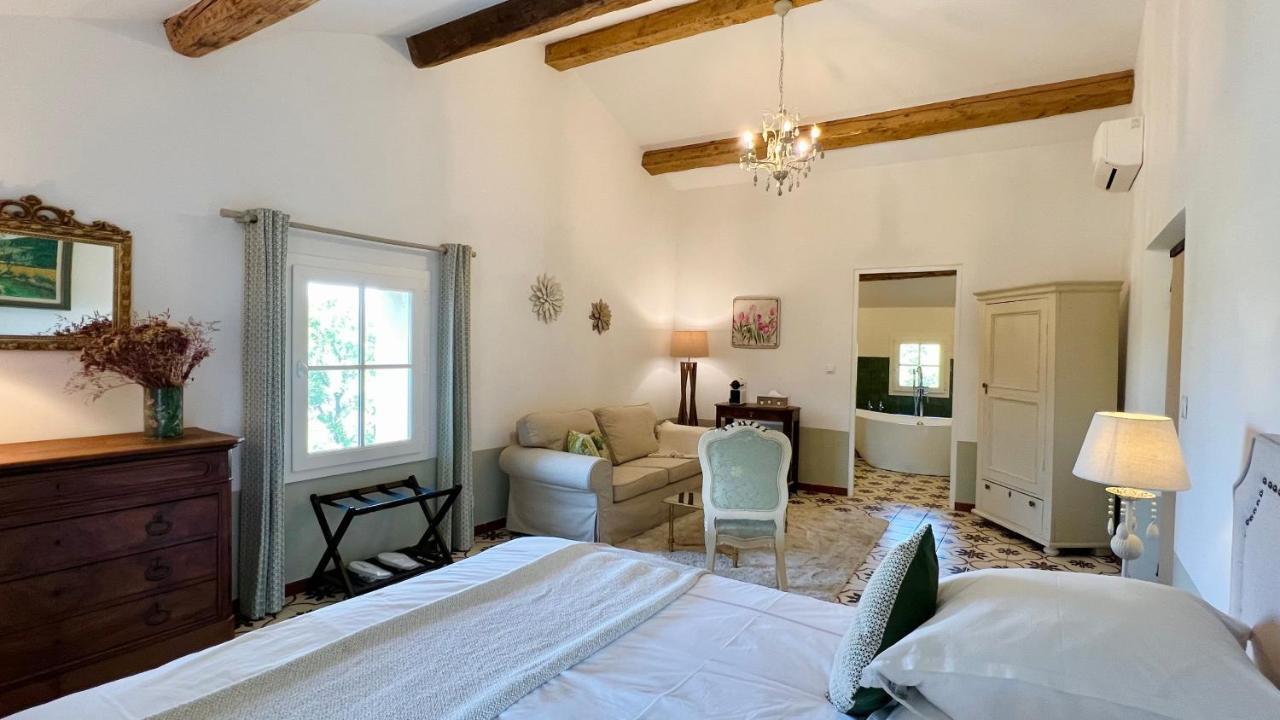 Domaine De La Brave Bed & Breakfast Pernes-les-Fontaines Exterior foto