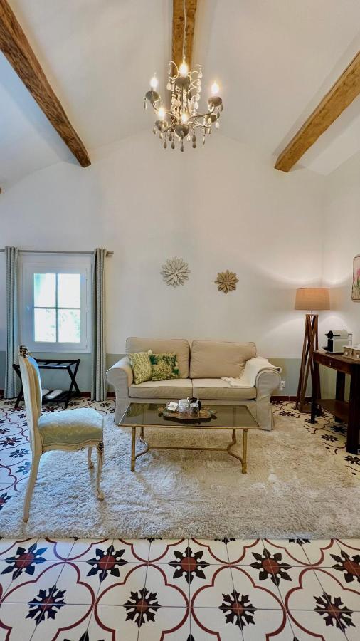 Domaine De La Brave Bed & Breakfast Pernes-les-Fontaines Exterior foto
